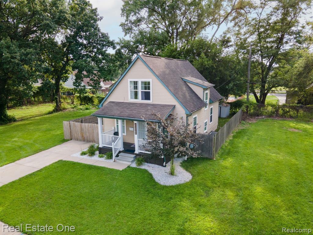 21063 WOODSIDE Avenue, Ferndale, MI 48220 — Photo 32