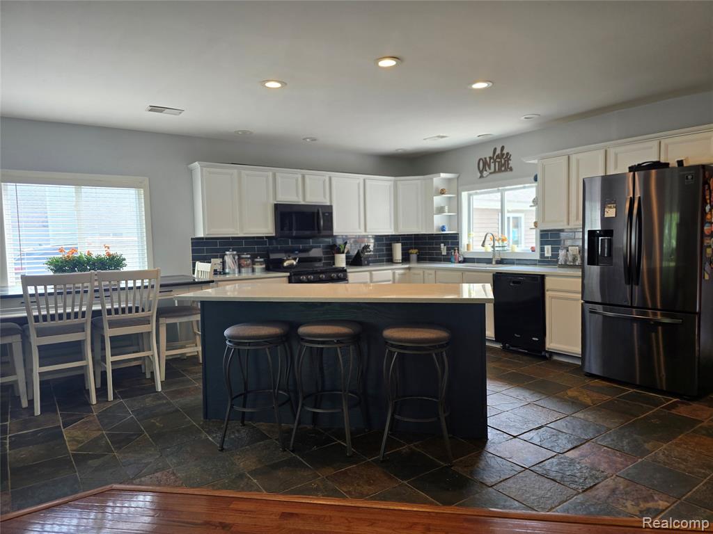 135 N Haven Street, Novi, MI 48377 — Photo 7
