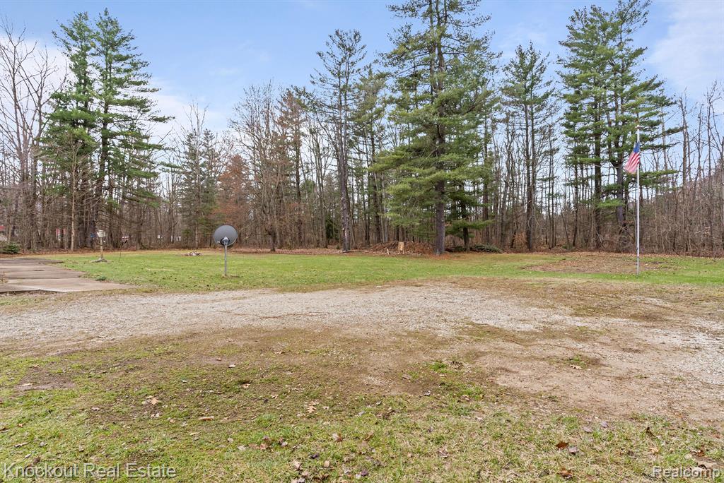 4848 LITTLE CEDAR CREEK Drive, Attica, MI 48412 — Photo 31