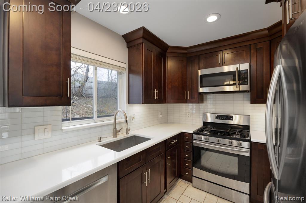 445 Miller Avenue, Rochester, MI 48307 — Photo 7