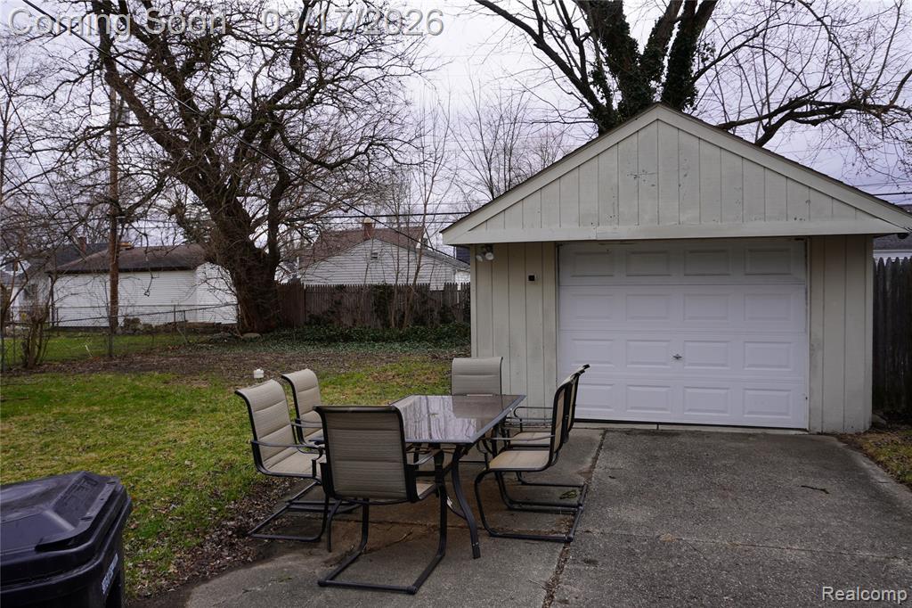 19552 Garfield, Redford, MI 48240 — Photo 22
