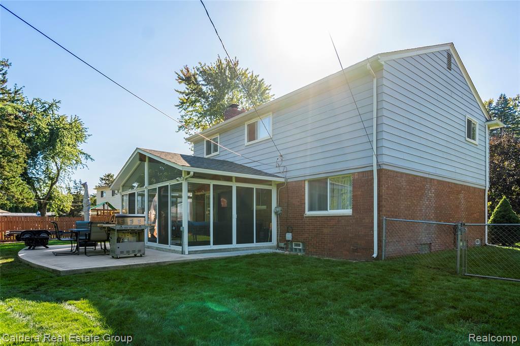 5781 Harlowe Drive, Shelby Twp, MI 48316 — Photo 37