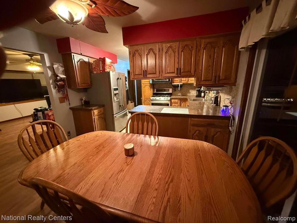 27125 Delos Road, New Boston, MI 48164 — Photo 33