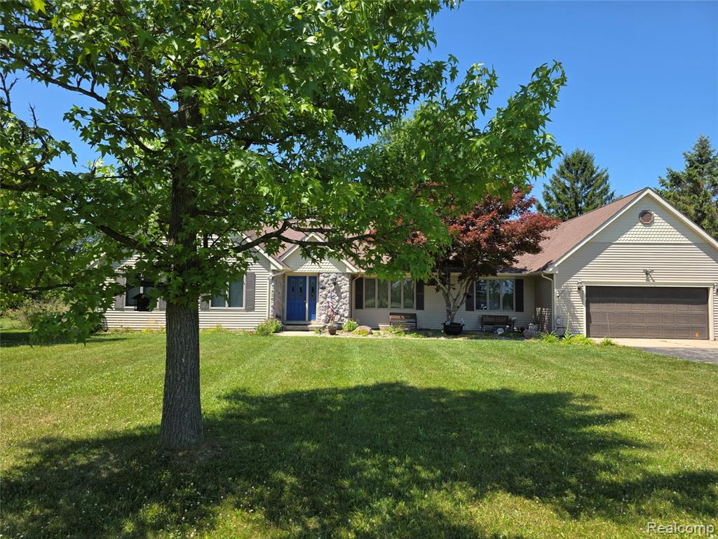 3581 N Burkhart Road, Howell, MI 48855 — Photo 13