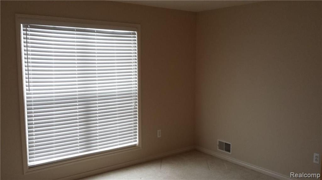 28339 Carlton Way Drive, 33, Novi, MI 48377 — Photo 27