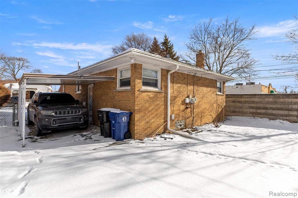 5706 Robindale Avenue, Dearborn Heights, MI 48127 — Photo 35