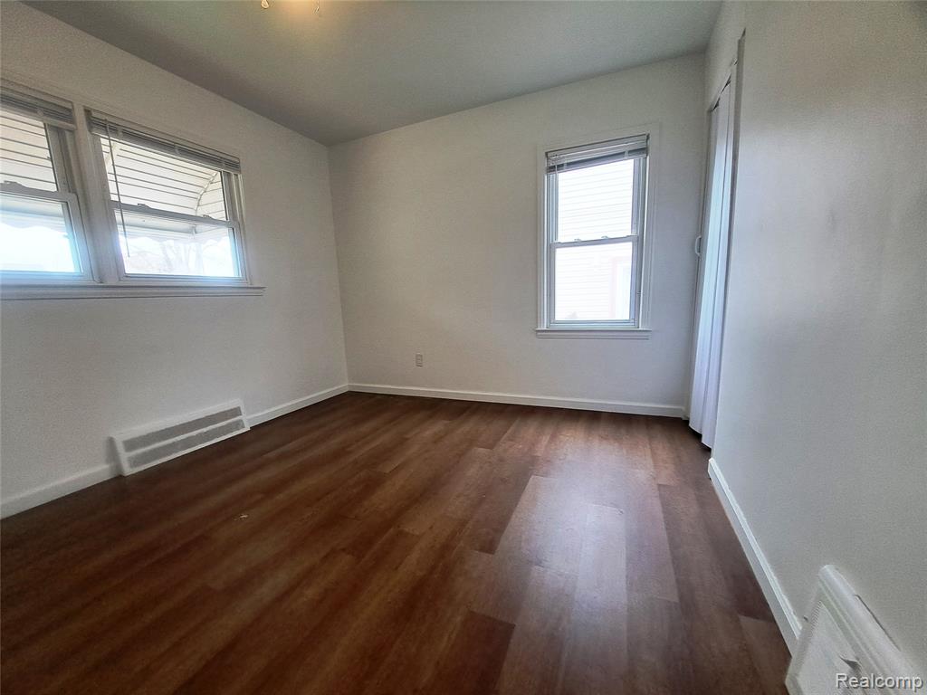 13360 Jobin Street, Southgate, MI 48195 — Photo 3