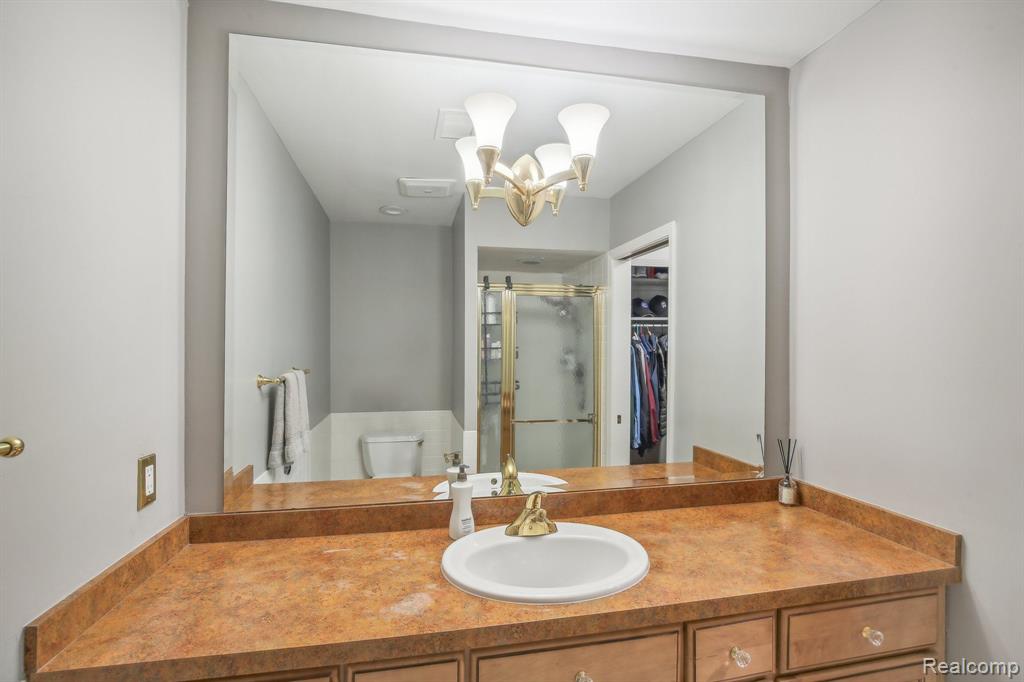 42160 WOODWARD Avenue, 19, Bloomfield Hills, MI 48304 — Photo 22