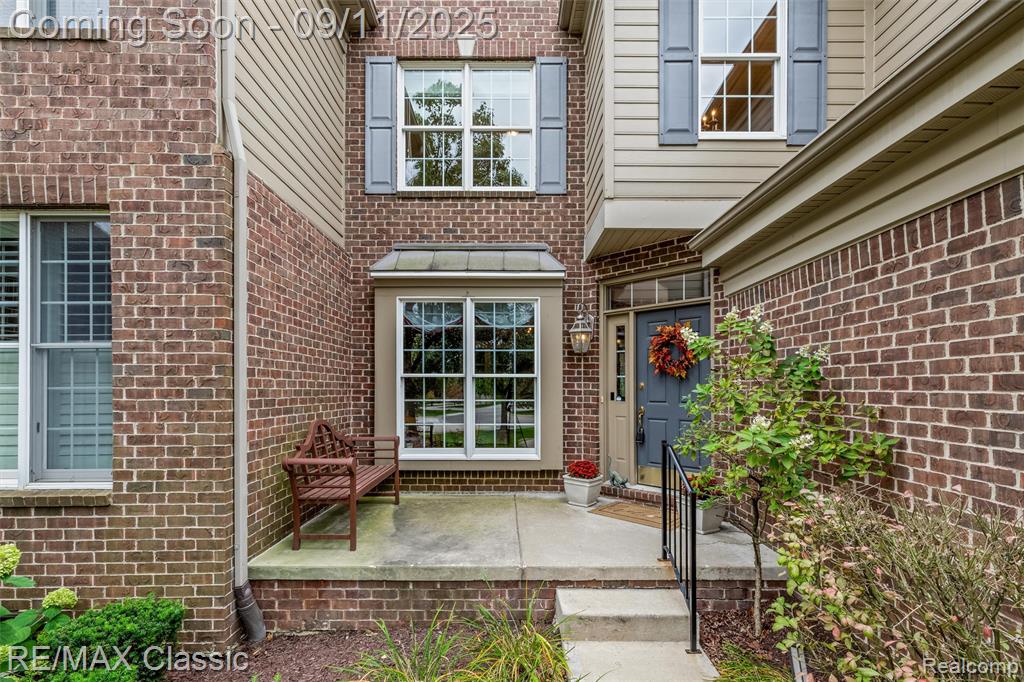 44505 Broadmoor Boulevard, Northville, MI 48168 — Photo 5