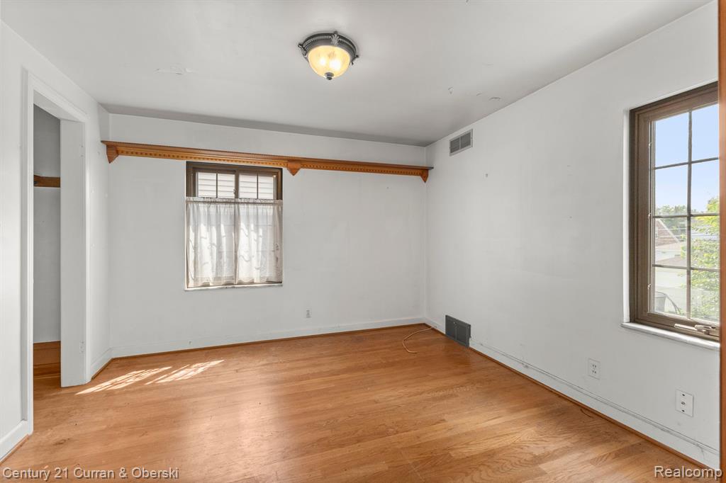 6825 Oakman, Dearborn, MI 48126 — Photo 21