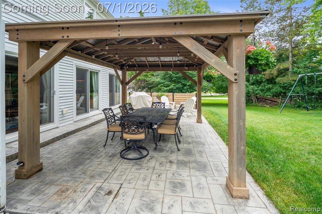 5441 Langlewood Drive, West Bloomfield, MI — Photo 46