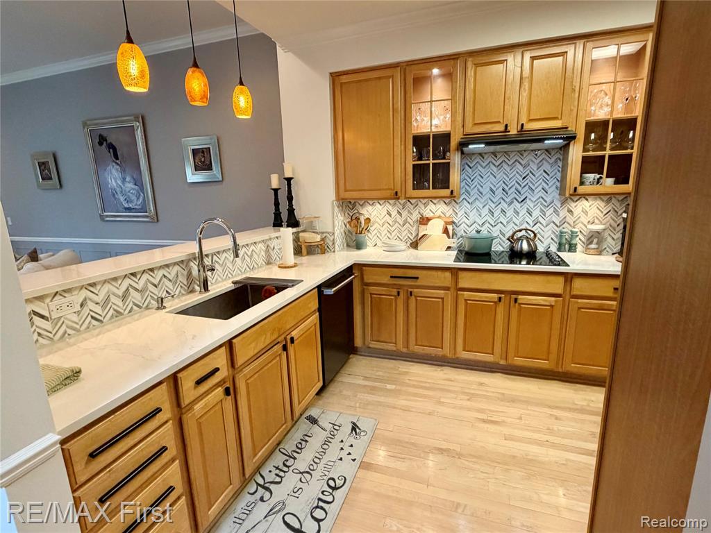 5998 Bella Vista Drive, West Bloomfield, MI — Photo 9