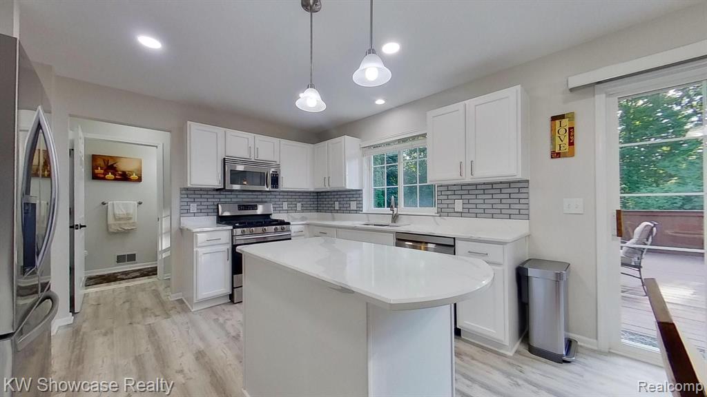 8258 HUMMINGBIRD Drive, Ypsilanti, MI 48197 — Photo 20