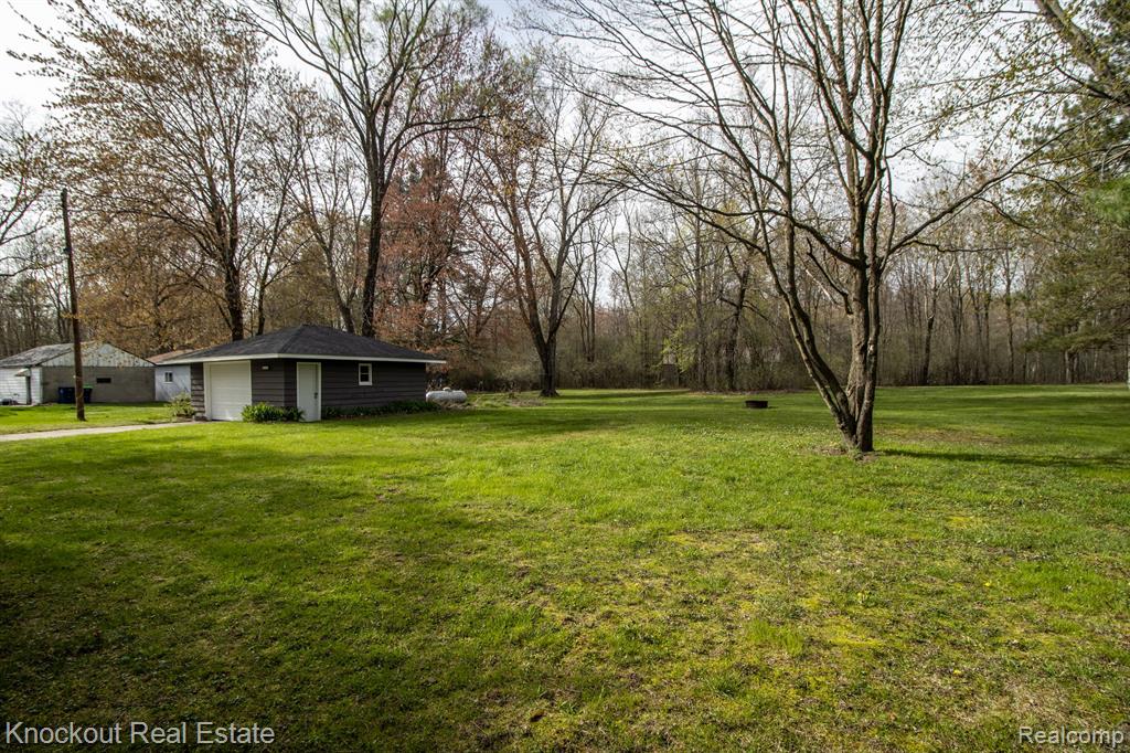 5453 TOWNLINE Road, Birch Run, MI 48415 — Photo 28