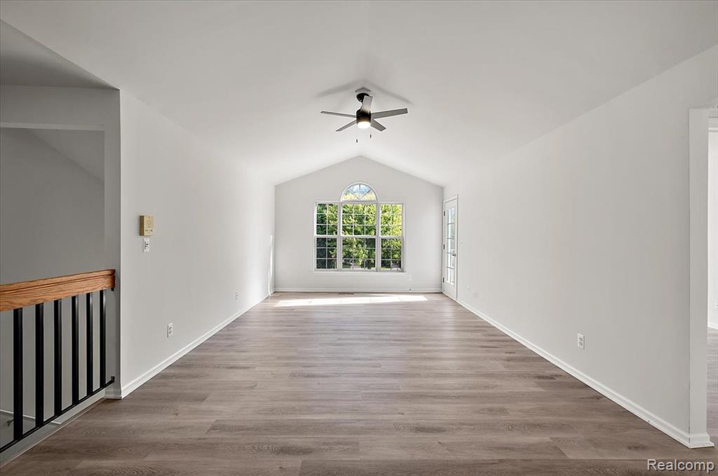 56150 Chesapeake Trail, Shelby Twp, MI 48316 — Photo 8