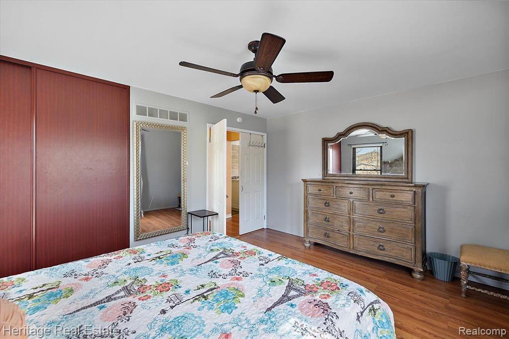 2855 ROUNDTREE Drive, APT 104 L, Troy, MI 48083 — Photo 15