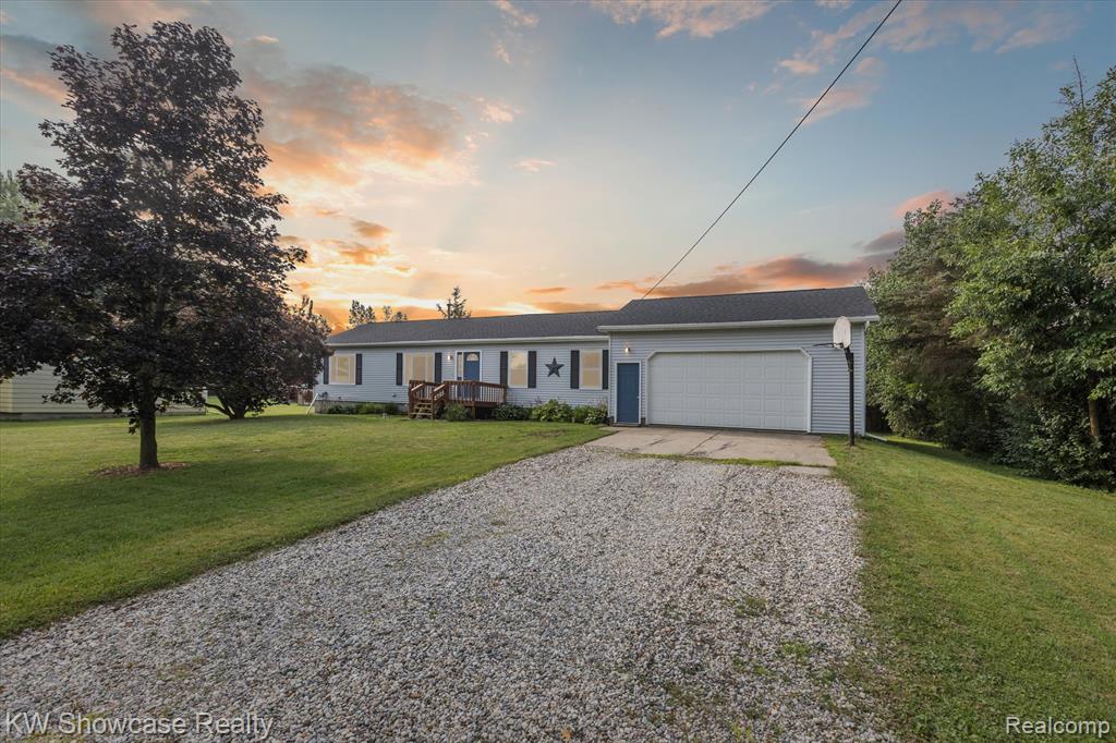1105 Hanna Drive, Mundy, MI 48439 — Photo 44