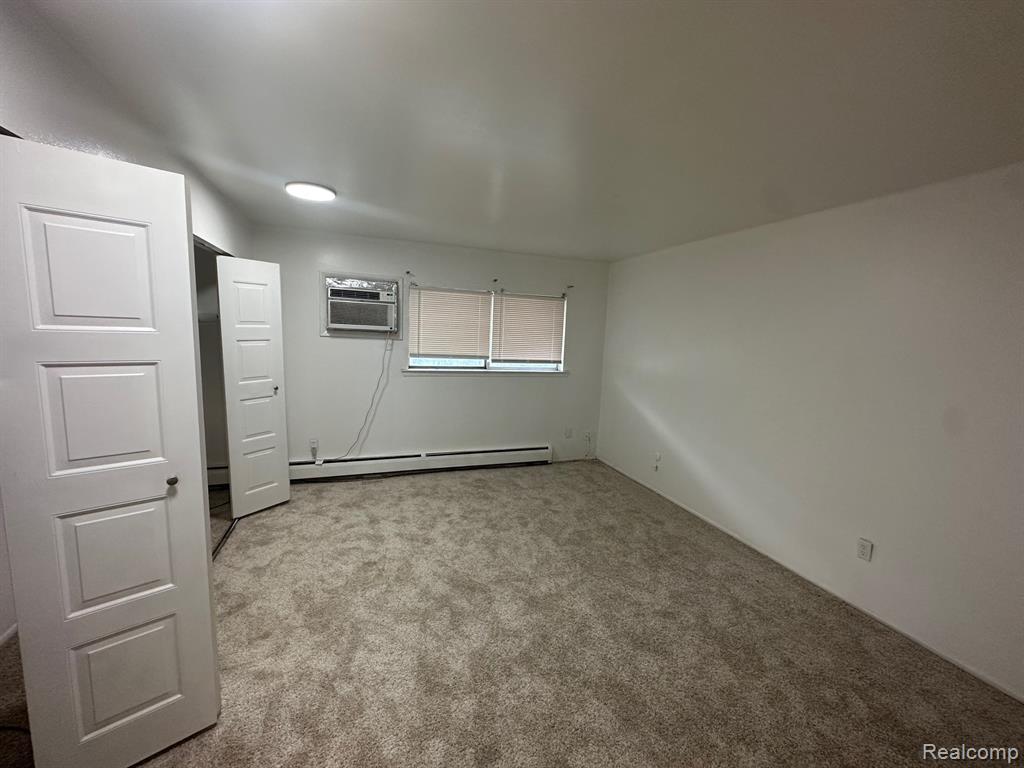 4535 Cadieux # 18 and 42, Detroit, MI 48224 — Photo 5