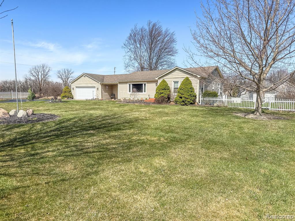 9032 W BRISTOL Road, Swartz Creek, MI 48473 — Photo 42
