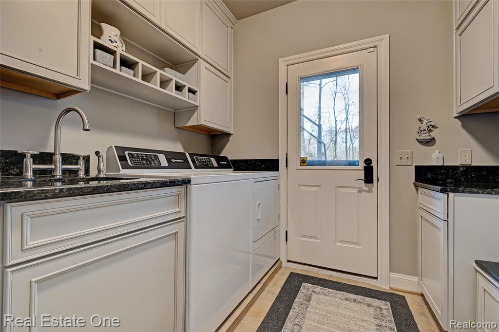 509 Bluebird Trail, Ortonville, MI 48462 — Photo 33