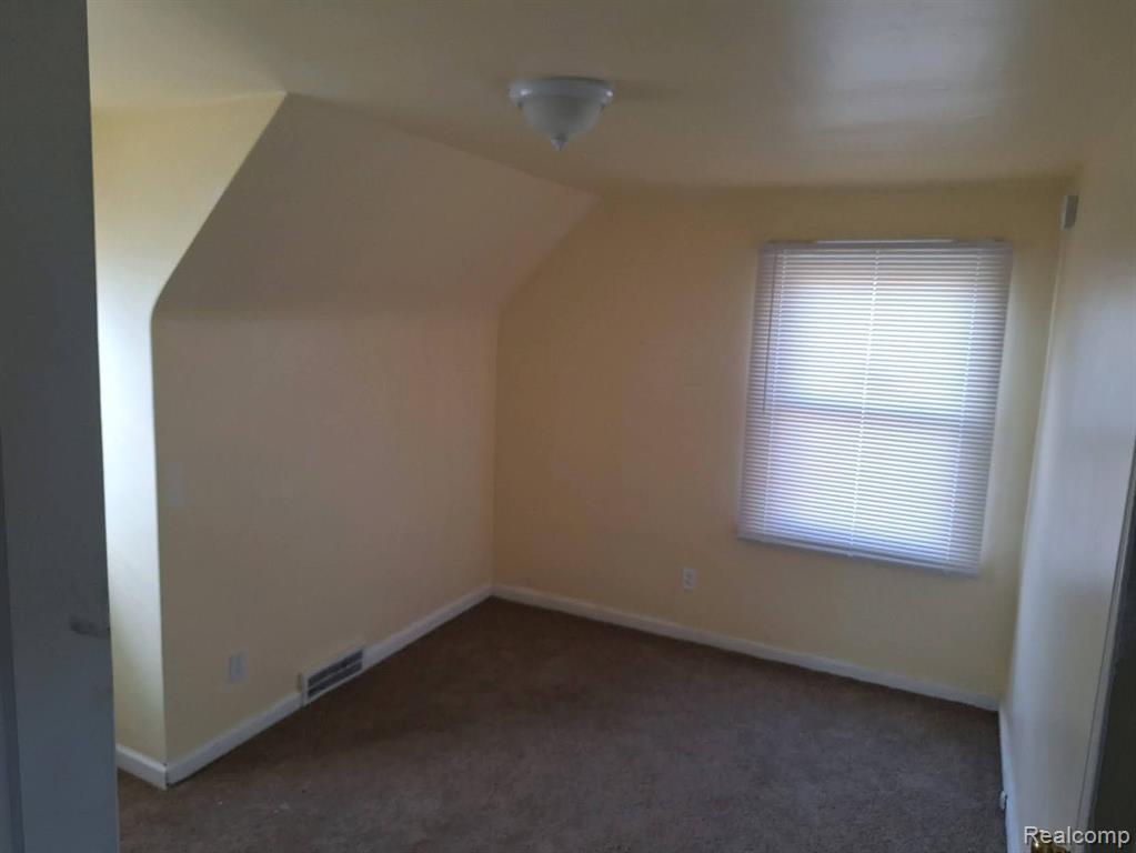 18344 KELLY Road, Detroit, MI 48224 — Photo 8