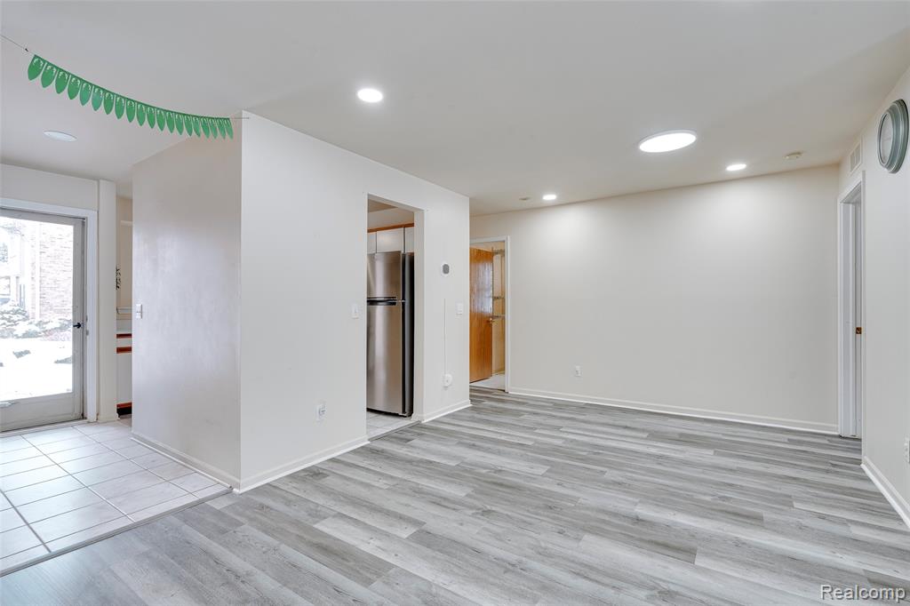 42739 Lilley Pointe Drive, Canton, MI, 48187