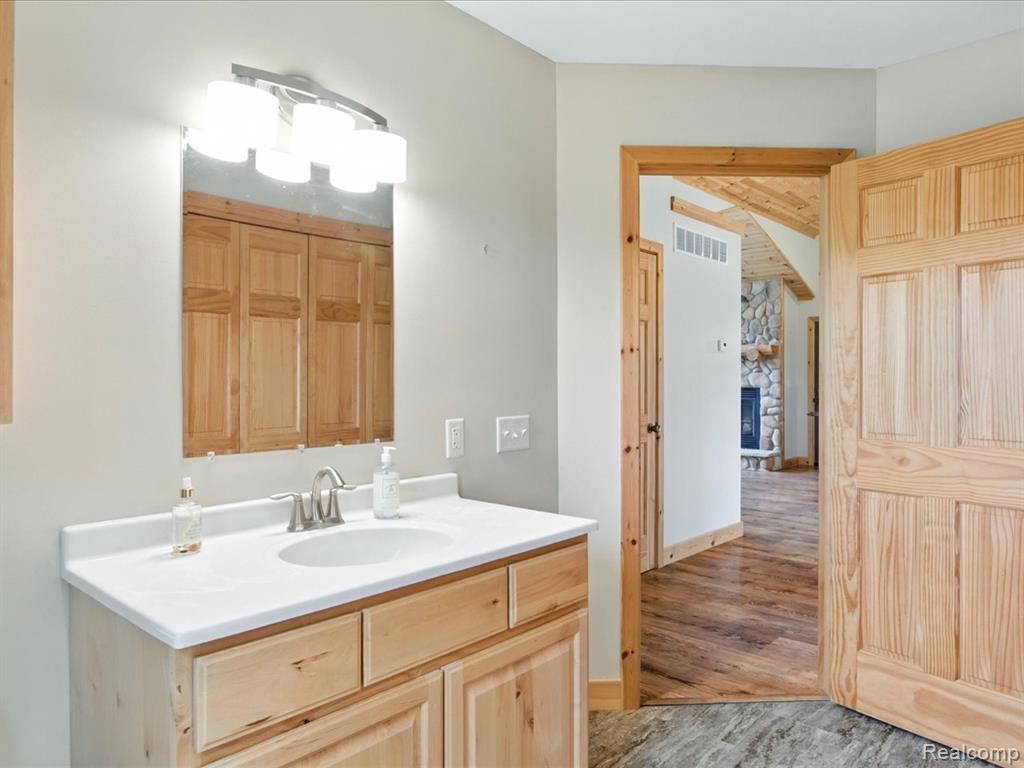 4300 Carrigan Road, Fort Gratiot, MI 48059 — Photo 20