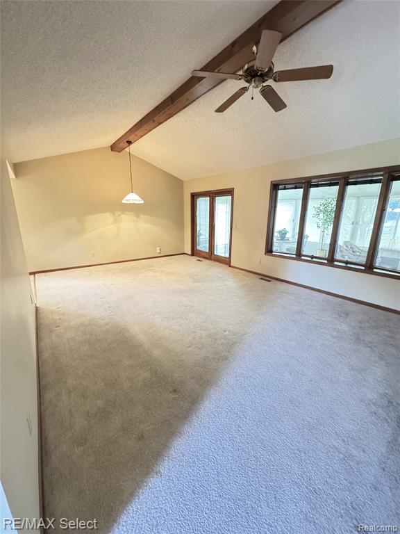 6060 Oak Creek Drive, Swartz Creek, MI 48473 — Photo 9