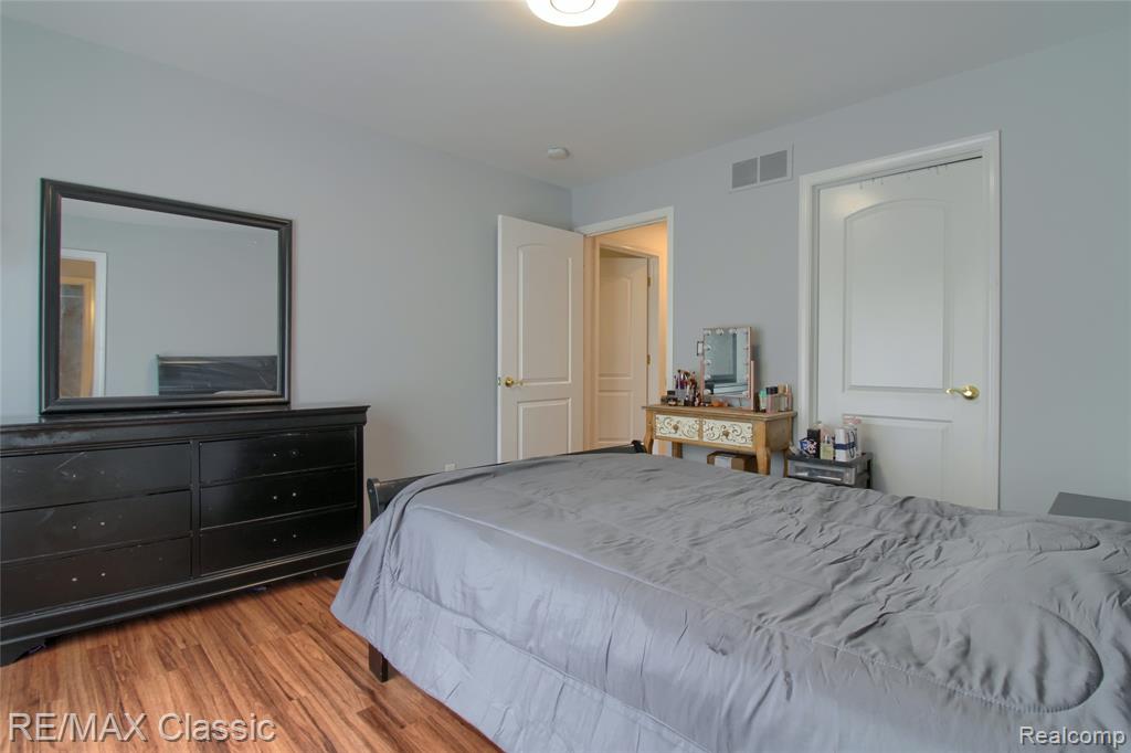 761 Nissen Court, Wixom, MI 48393 — Photo 36