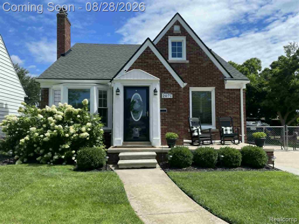 2071 10th Street, Wyandotte, MI 48192