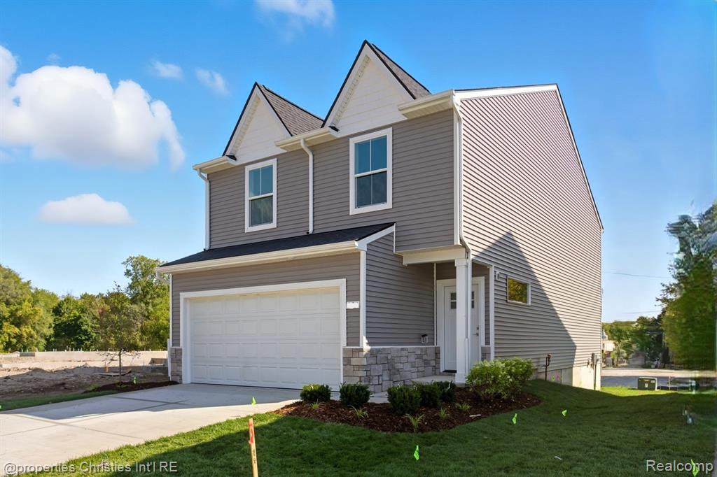 100 SE Dwight Avenue, Grand Rapids, MI, 49506