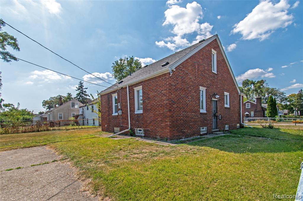 20048 Fleming Street, Detroit, MI 48234 — Photo 33