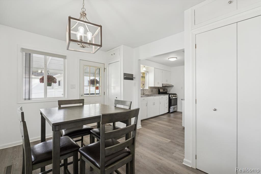 5159 Sashabaw Road, Clarkston, MI — Photo 16