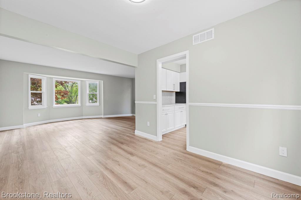 5652 Tequesta Drive, West Bloomfield, MI 48323 — Photo 23