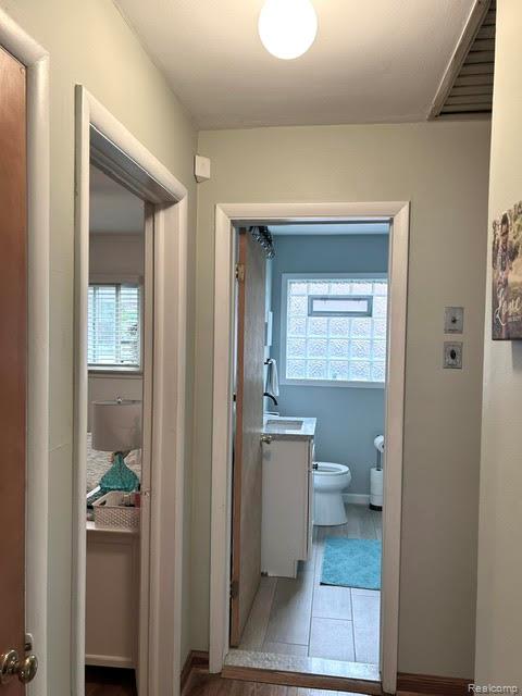 29701 Sherry Avenue, Madison Heights, MI 48071 — Photo 30