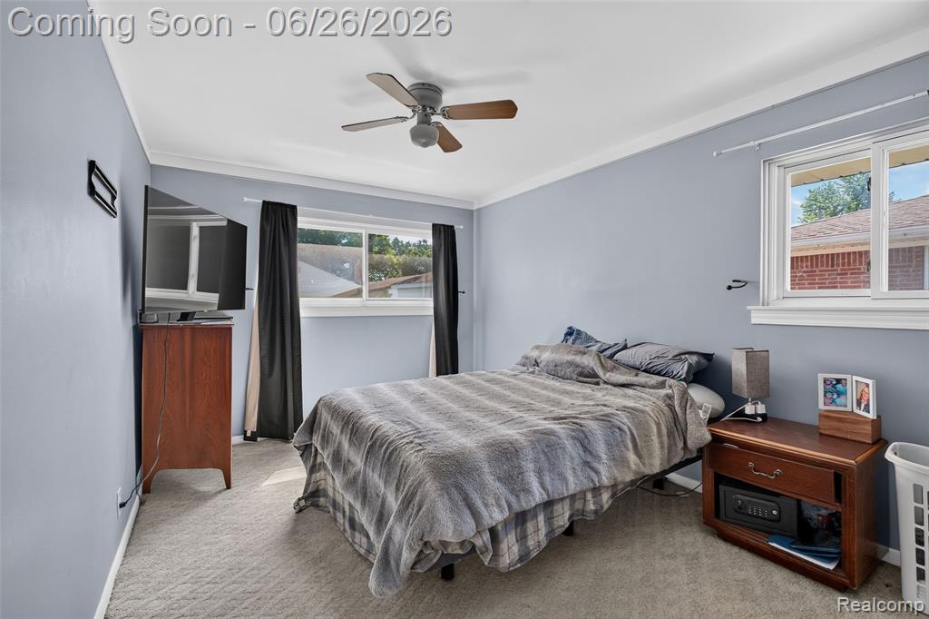 7660 Louise Court, Westland, MI — Photo 16