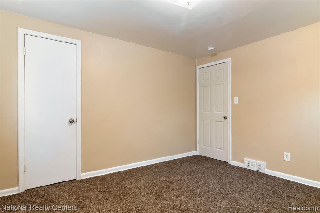 15391 APPOLINE Street, Detroit, MI 48227 — Photo 15