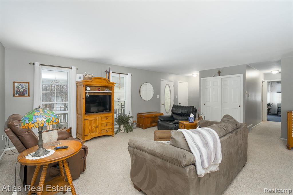 11396 Hill Road, Goodrich Vlg, MI — Photo 6