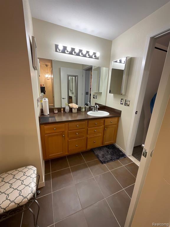 66 WINDER Street, 325, Detroit, MI 48201 — Photo 19