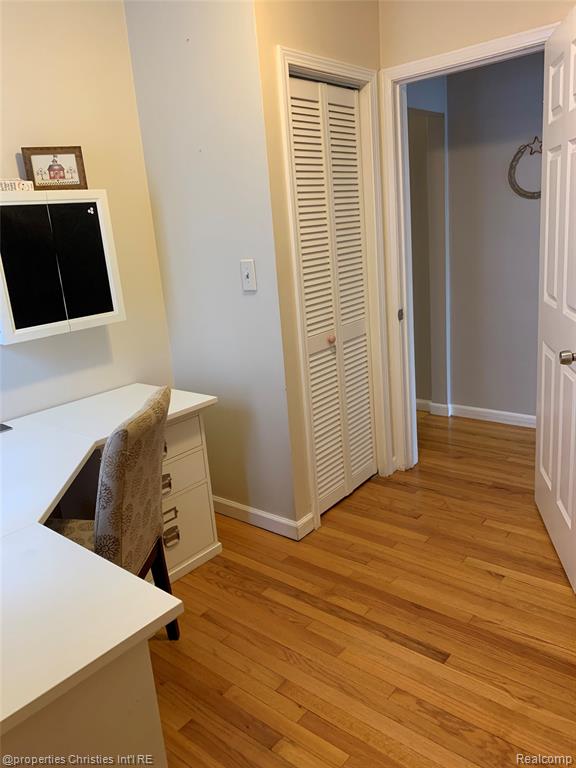 708 S Minerva Avenue, Royal Oak, MI 48067 — Photo 15