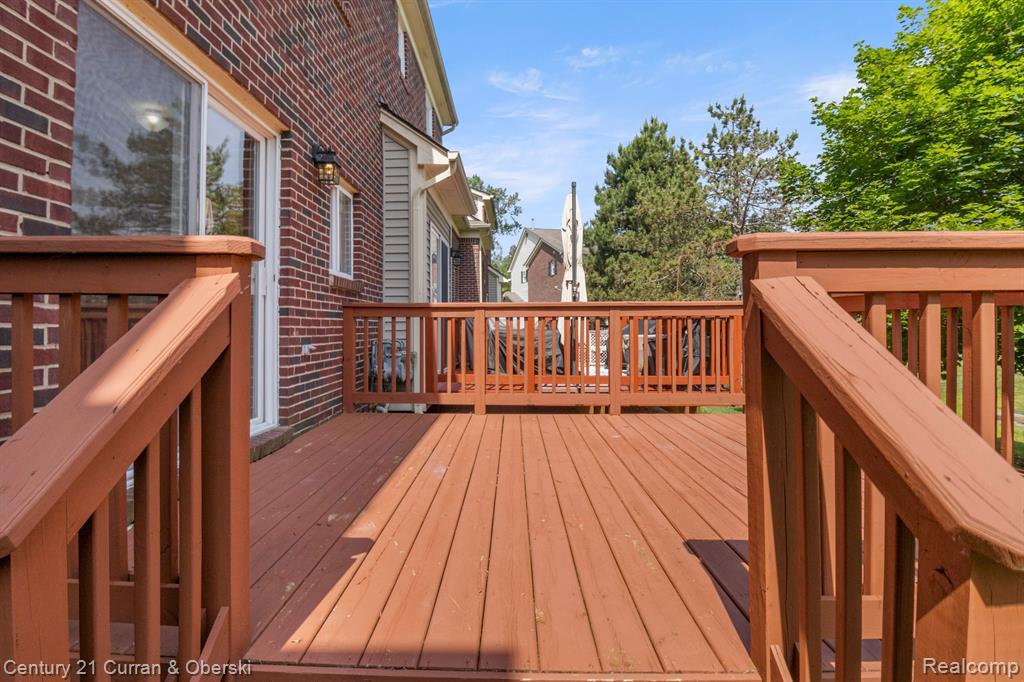 533 CONCORD Drive, Canton, MI 48188 — Photo 32