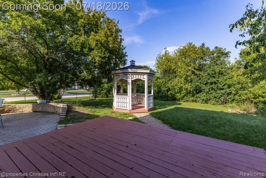 45568 Margate Drive, Macomb, MI 48044 — Photo 10