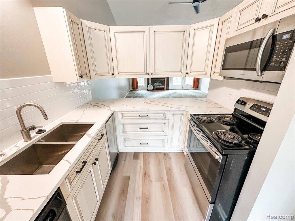 3540 Wedgewood Drive, Lapeer, MI 48446 — Photo 4