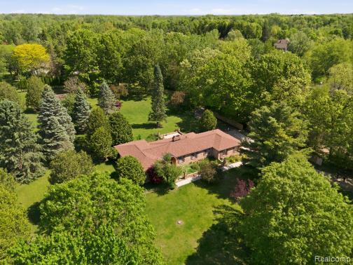 7020 Rattalee Lake NW, Clarkston, MI 48348 — Photo 4