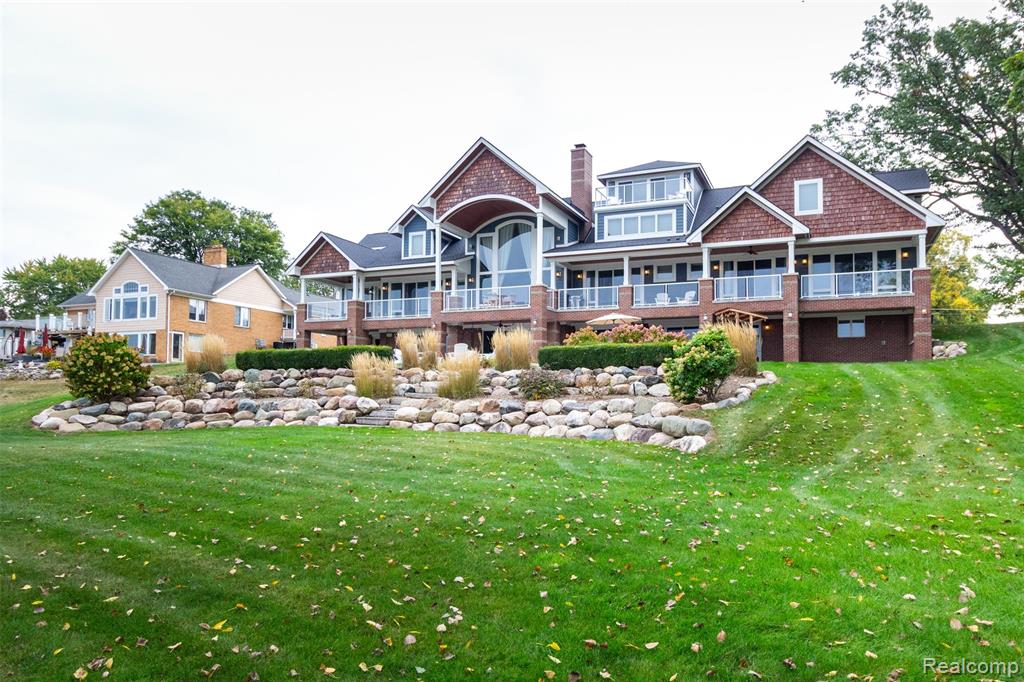 302 Tanview Drive, Oxford, MI, 48371