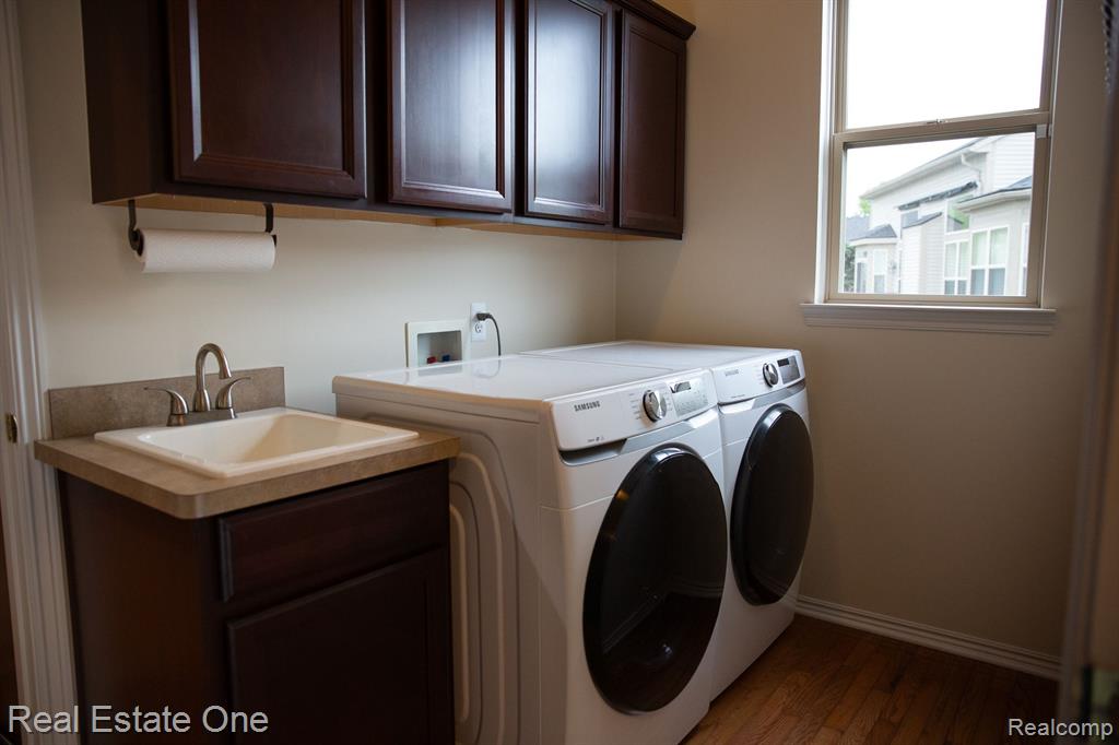906 W PENINSULA, Oxford, MI 48371 — Photo 30