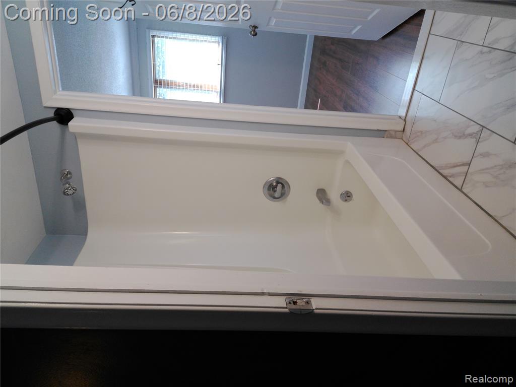 619 S Gainsborough Avenue, Royal Oak, MI 48067 — Photo 16