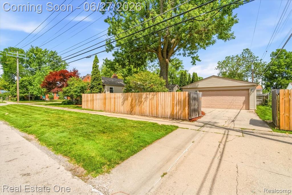 9900 Brookfield Street, Livonia, MI 48150 — Photo 4