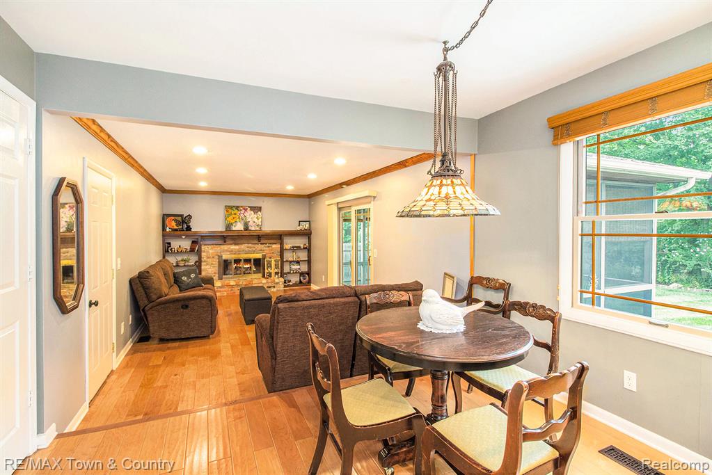 5555 Old Franklin Road, Grand Blanc, MI 48439 — Photo 10