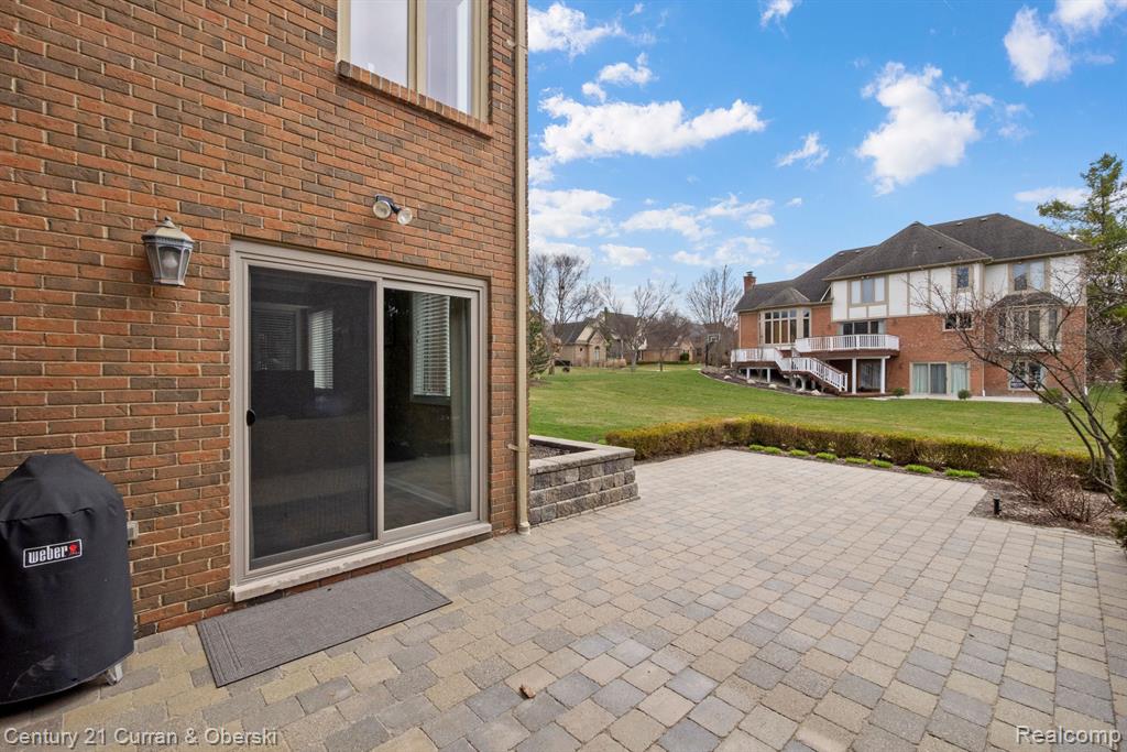 41671 SUDBURY, Novi, MI — Photo 54
